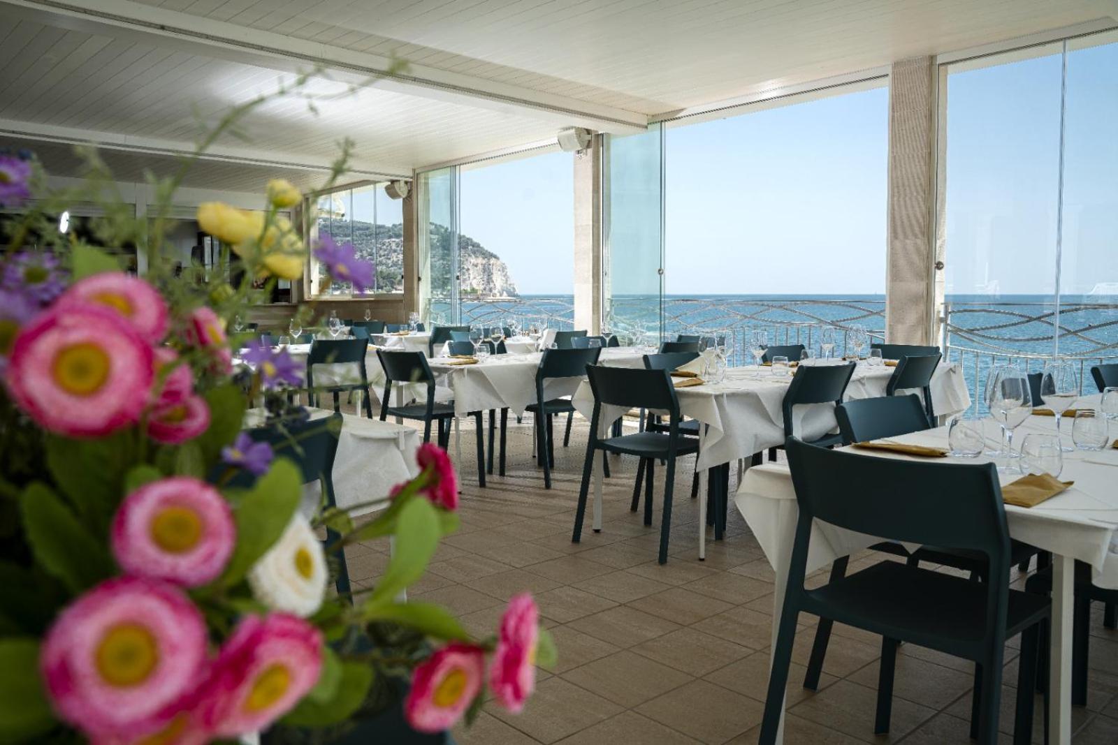 Residence Adriatico Матината Екстериор снимка